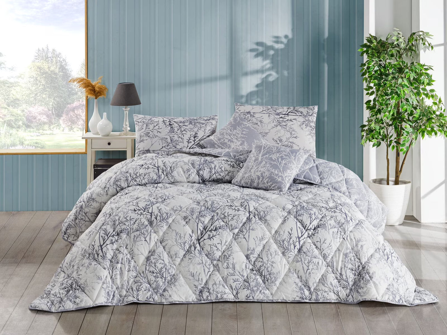 Istanbul Collection Handmade Comforter Set + Sheet Set - 9 Piece Set - Cotton Blend - Modern, Comforter, Matching Shams and Throw Pillows