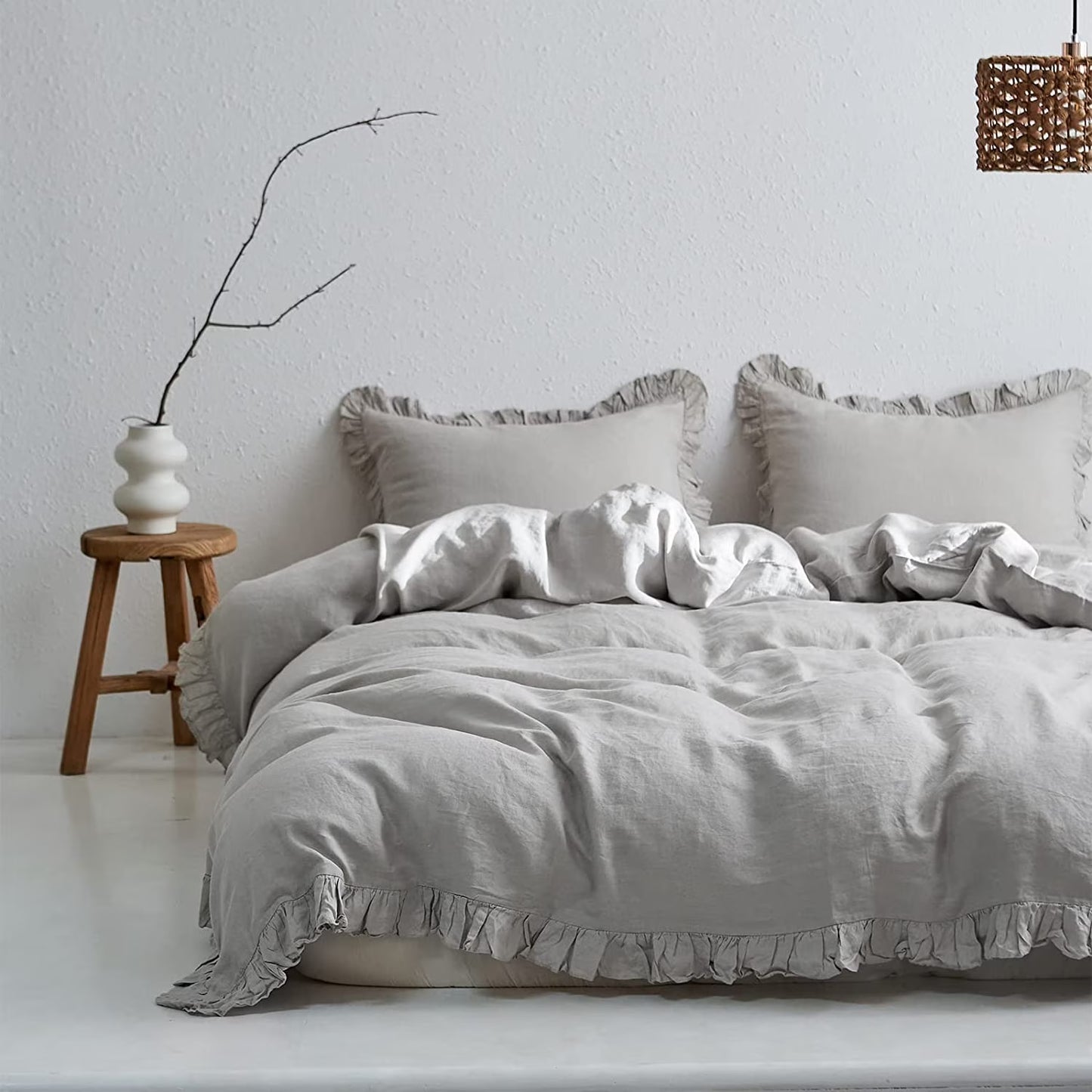 Simple& Opulence 100% Washed Linen Duvet Cover Set-3 Pieces Shabby Chic Premium Ruffled Bedding with 1 Comforter Cover and 2 Pillowshams France Flax High End Frill Sets Vintage Style(King, White)
