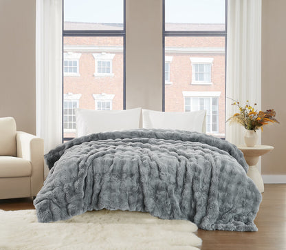 Brooklyn Loom Bubble Faux Fur 100% Microfiber Polyester Twin XL Blanket in Green, All Season, Adult Size, OEKO-TEX Certified