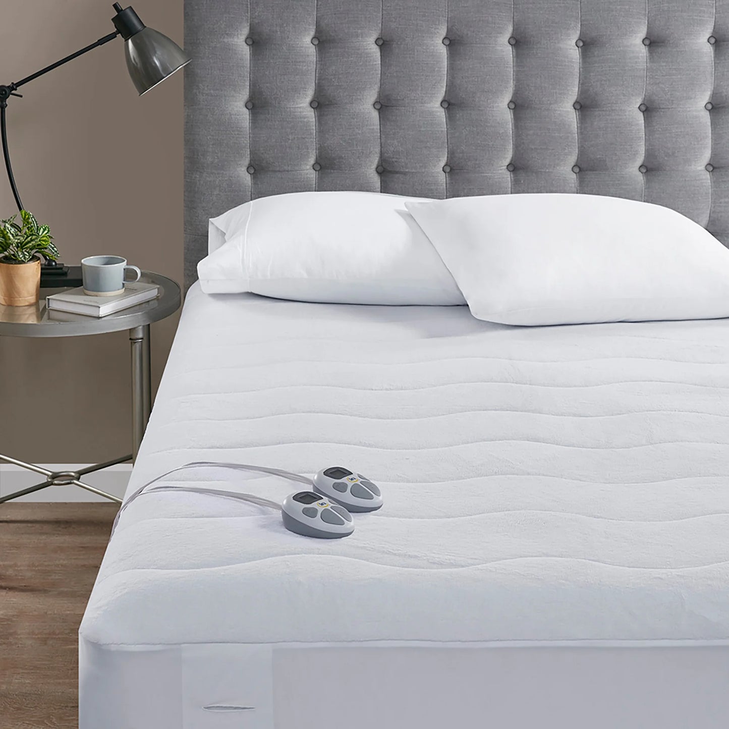 Serta Plush Heated Mattress Pad, Queen, White