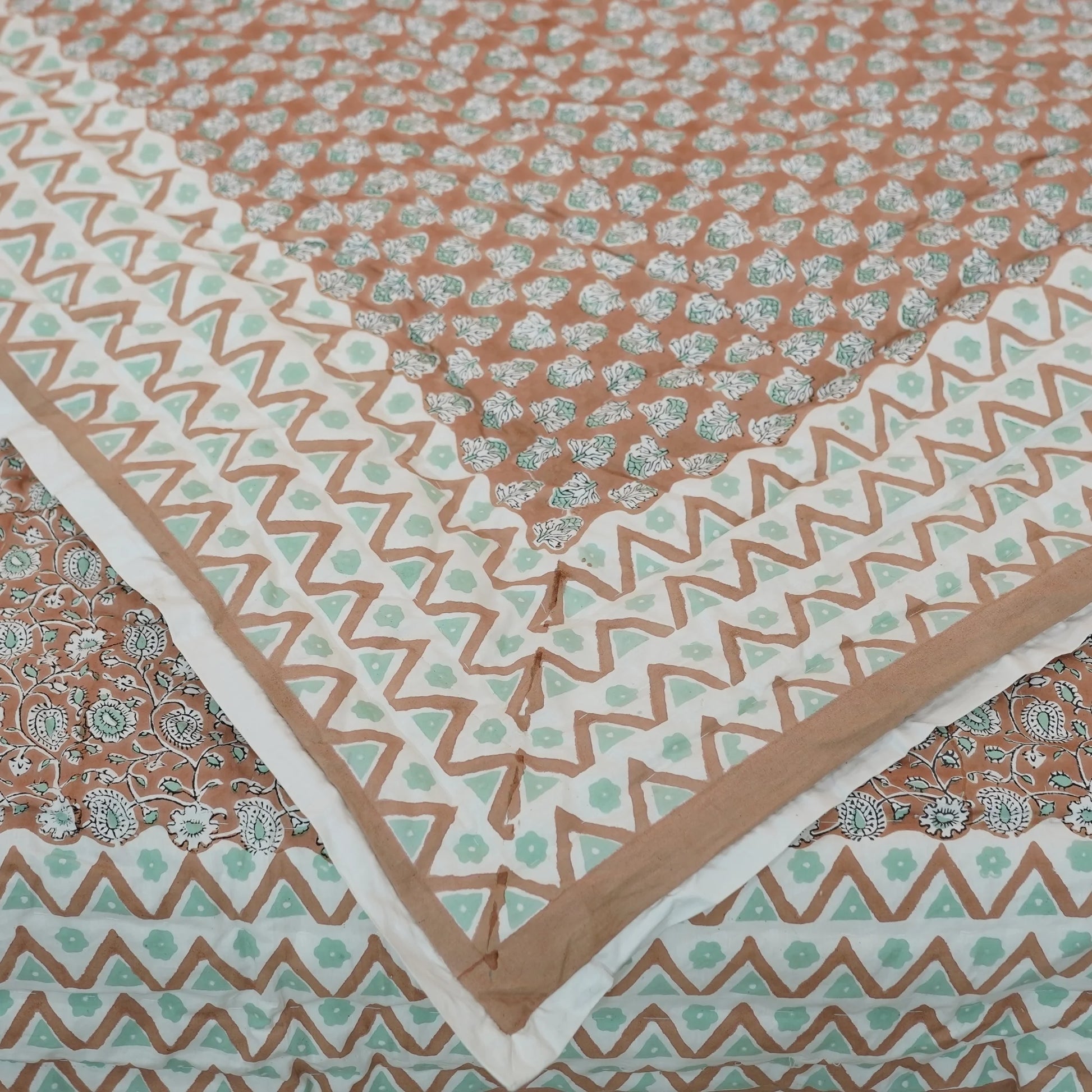 Handmade quilt, block printed floral quilt, boho decorative winter quilt, Indian bedding quilt, throw and blanket for room
