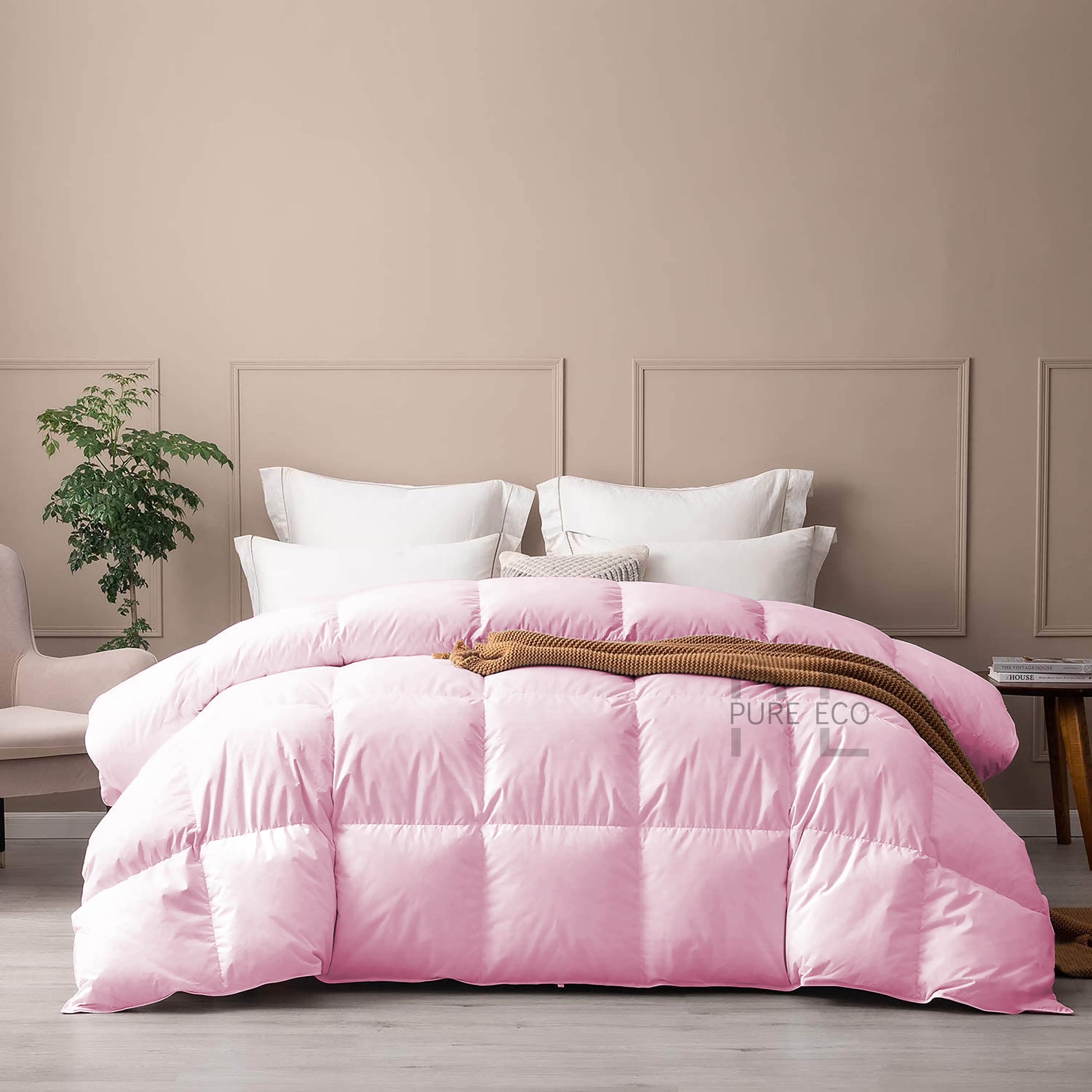 Ayanshi Hotel Bedding Comforter Twin Size, Duvet Insert, Quilted Comforter with Corner Tabs, All Season Lightweight Quilt, Down Alternative Hotel Comforter Twin Size 68X90 Baby Pink