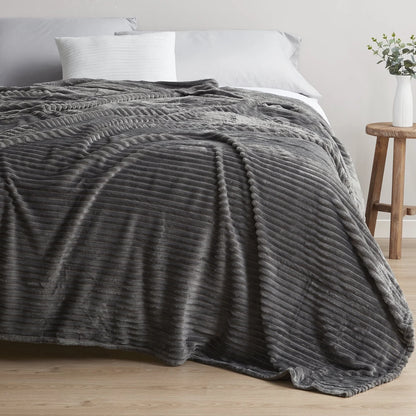 Nestl Cut Plush Fleece Bed Blanket - Super Soft Lightweight Fuzzy Luxury Throw Blanket for Sofa Couch Bed, Queen (90" x 90") Gray