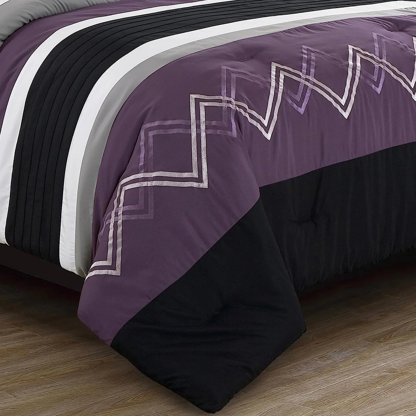 Chezmoi Collection Jaxson King Bed in a Bag 7-Piece Comforter Set with Sheets Modern Pleated Stripe Embroidered Purple/Black/Gray/White Zigzag Lightweight All Season Bedding