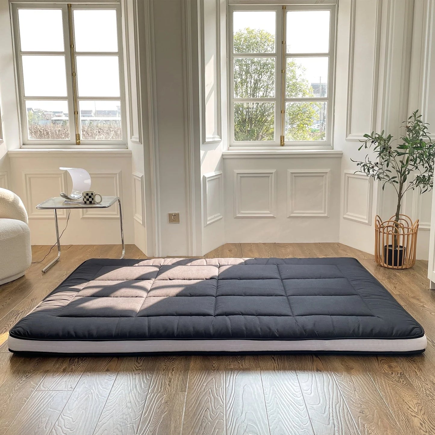 Mattress, Padded Japanese Floor Mattress Quilted Bed Mattress Topper, Extra Thick Folding Sleeping Pad with Bandage and Storage Bag, Twin Size