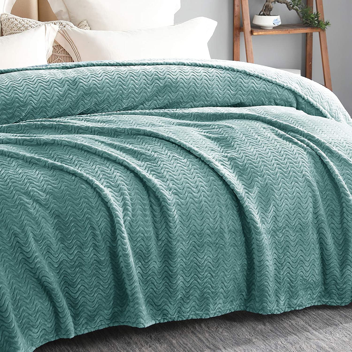 Exclusivo Mezcla King Size Jacquard Weave Wave Pattern Flannel Fleece Velvet Plush Bed Blanket as Bedspread/Coverlet/Bed Cover (90" x 104", Celadon) - Soft, Lightweight, Warm and Cozy