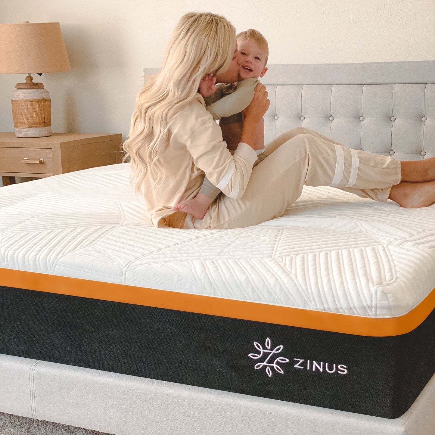 Zinus Cooling Copper ADAPTIVE® 10" Hybrid of Copper Memory Foam and Pocket Spring Mattress, Queen