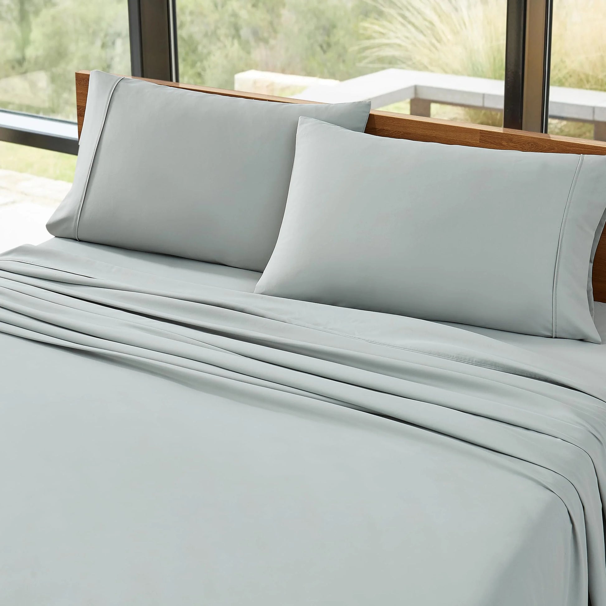 UGG 01752 Alahna King Bed Sheets and Pillowcases 4-Piece Set Sleep in Luxury Machine Washable Deep Pockets Wrinkle-Resistant Breathable Cozy Comfort Silky Cooling Sheets, King, Mineral