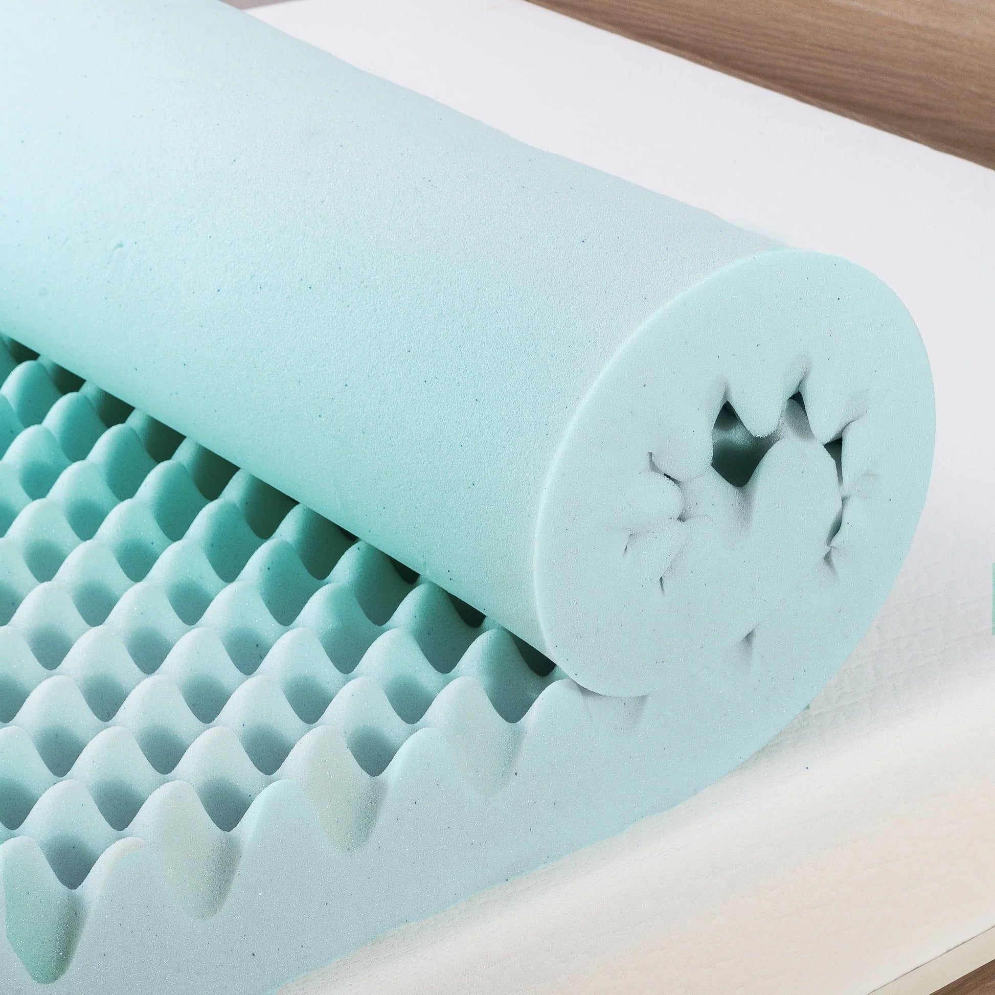 Mellow 4" Cooling Gel Egg Crate Memory Foam Mattress Topper, Queen