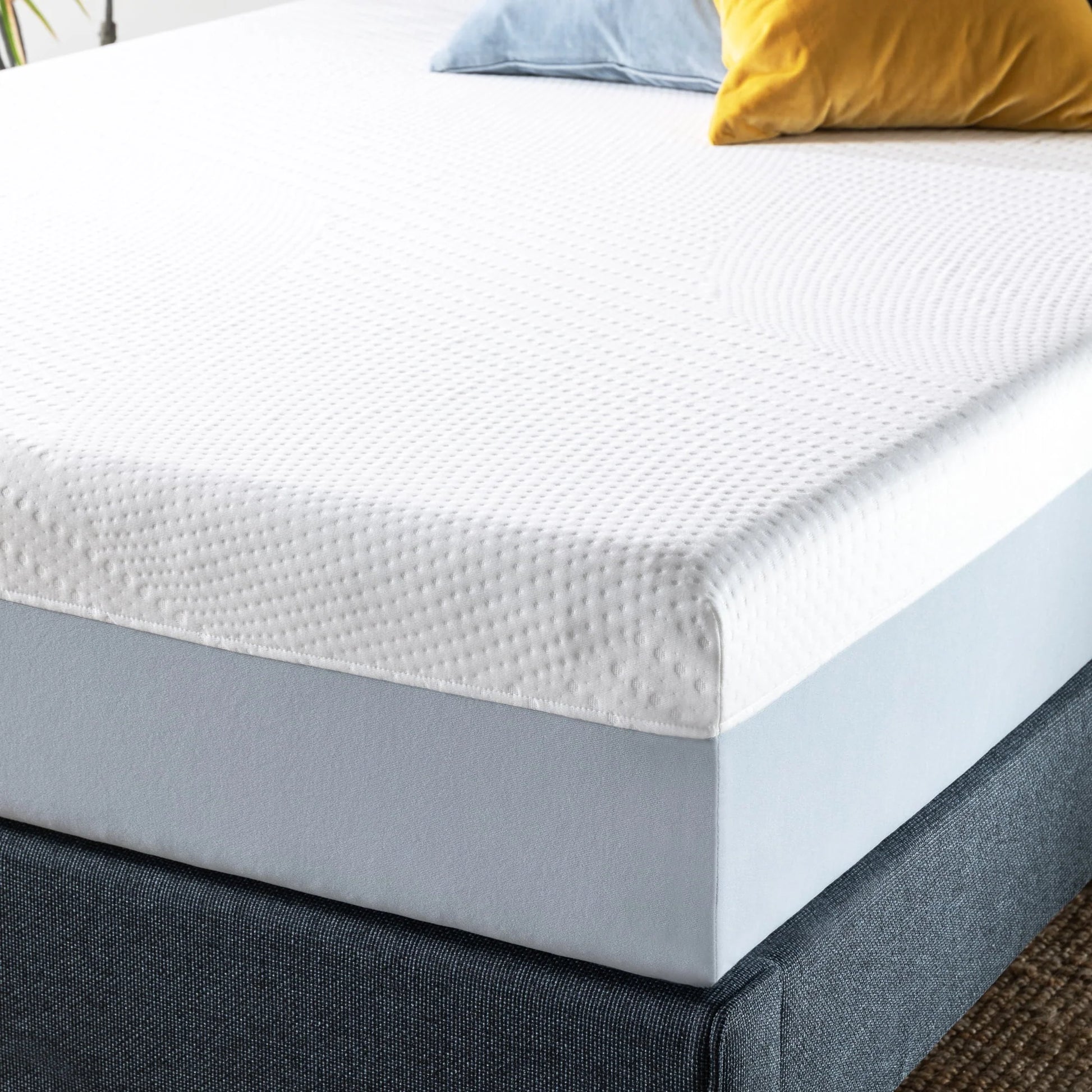 Spa Sensations by Zinus 10" Gel Essential Memory Foam Mattress, Queen