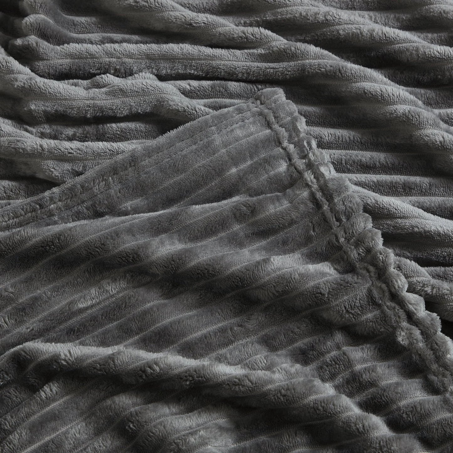 Nestl Cut Plush Fleece Bed Blanket - Super Soft Lightweight Fuzzy Luxury Throw Blanket for Sofa Couch Bed, Queen (90" x 90") Gray